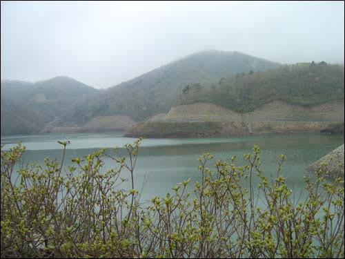 지리산 7백고지에 들어선 고운동 양수댐 